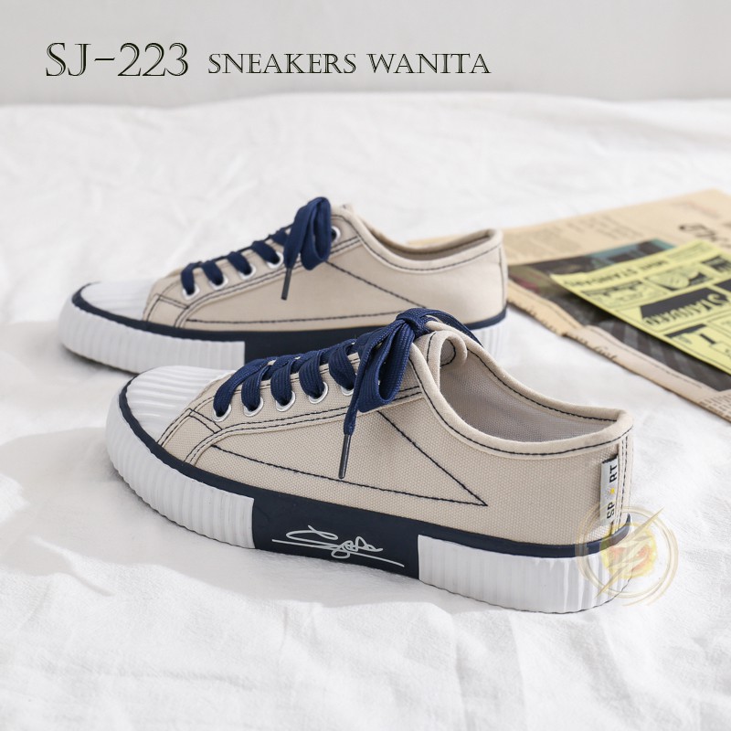 【OOS】Sepatu Sneakers Wanita Casual Wear ala Back To School Import Kualitas Super Premium - Cream 223