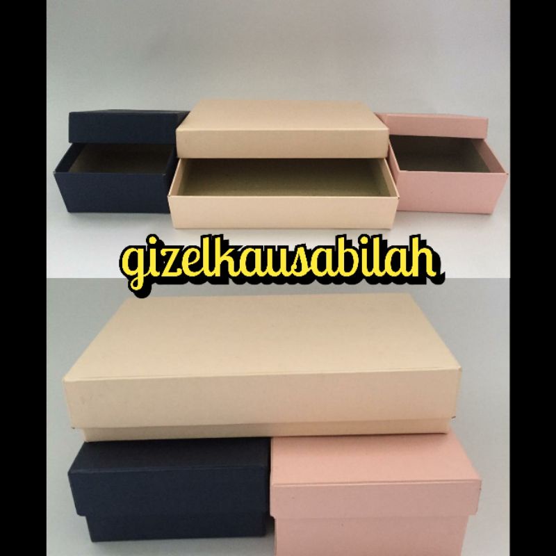 

bloom box /kotak kado /hampers /kotak bunga