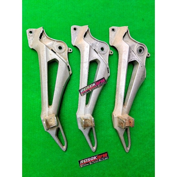 Footstep Fostep Belakang Kiri Supra X 125 Dd Cakram Old Revo Lama Original