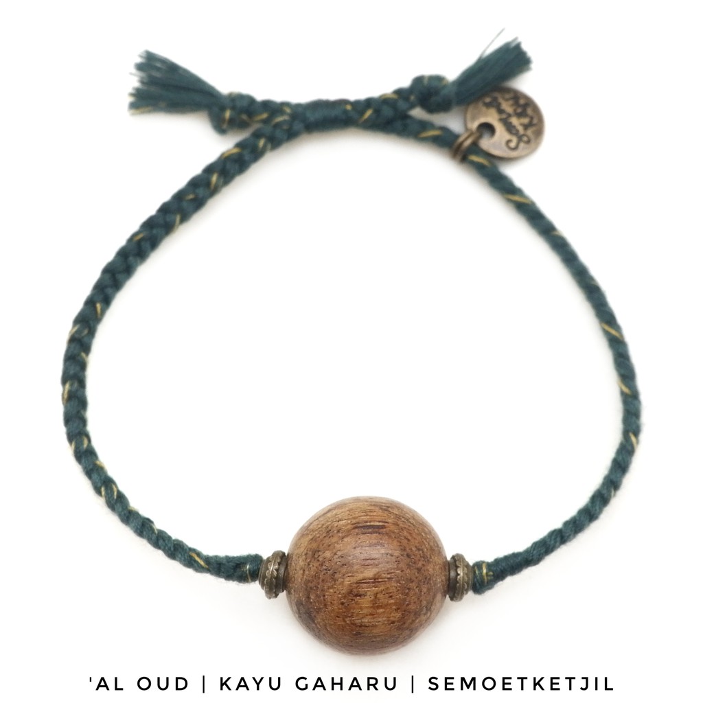 

Semoet Ketjil Gelang Bohemian Al Oud Gaharu