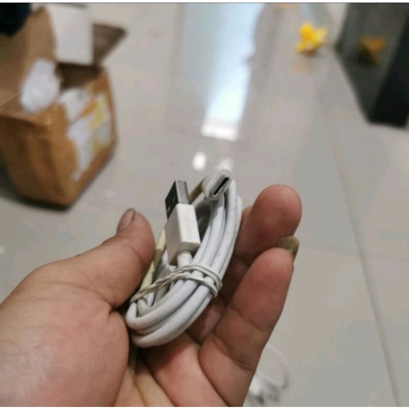 Kabel dta xmi Tipe C note 8 9 8pro mi9t mi 8 bekas Buluk fisik 80% copotan
