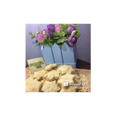 

Kue Kering "Sagu Keju Premium
