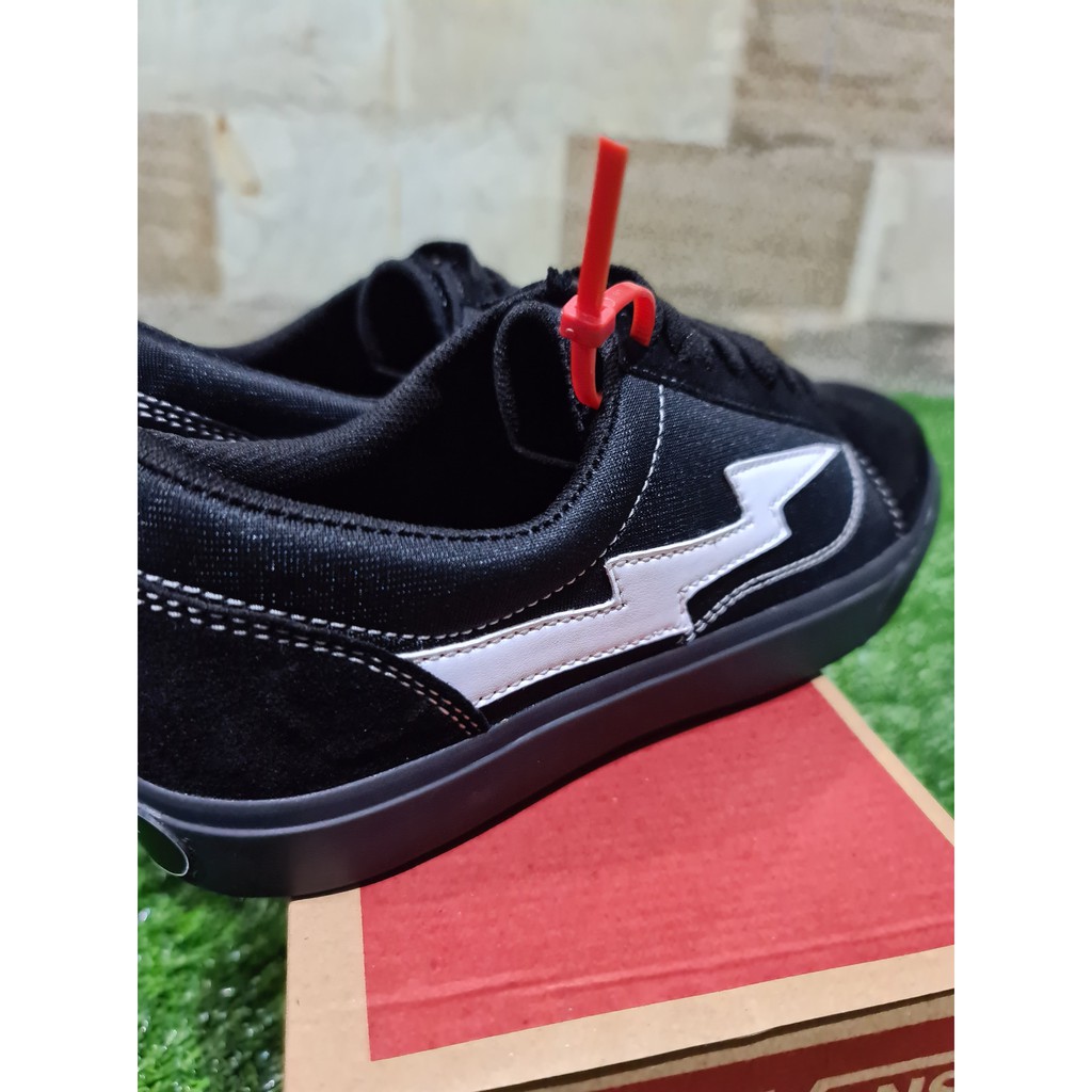 NEW !!! SEPATU VANS PETIR REVENGE X STORM BLACK WHITE &amp; FULL BLACK CASUAL SNEAKERS