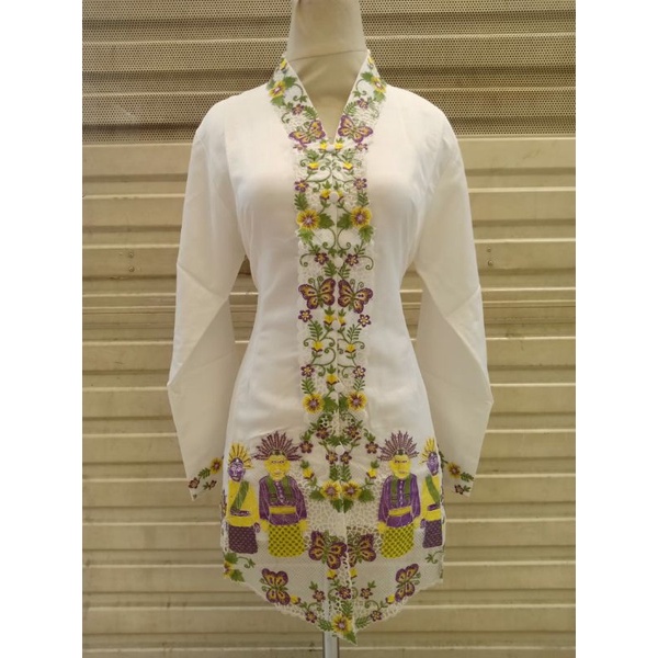 Kebaya Encim Kebaya Encim Lengan panjang Kebaya Encim Modern Kebaya Encim Bordir Kebaya Encim jumbo Kebaya Betawi modern Kebaya encim putih Kebaya Kartini-Pth