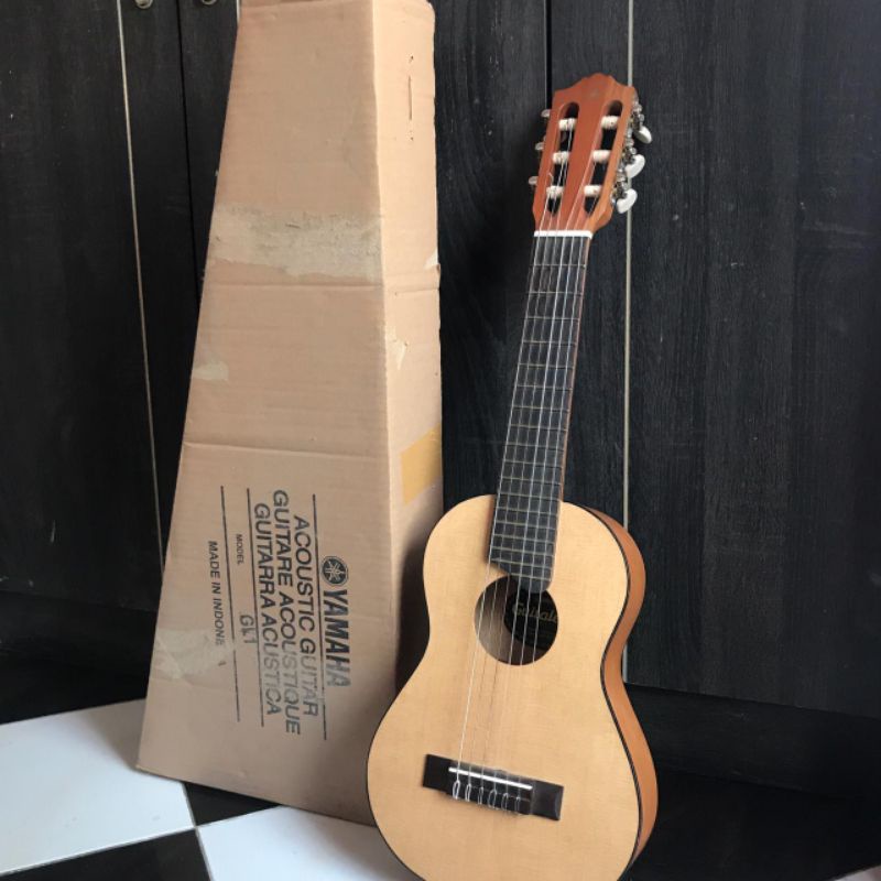 Preloved Second Gitar (Guitalele) Yamaha GL 1 Original