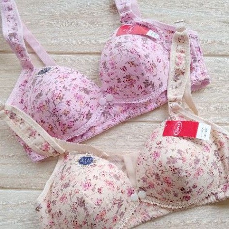 Bra Sorex 8108 BH Wanita Menyusui Busa Tanpa Kawat Kancing Depan