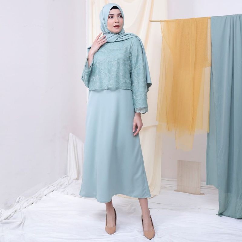 EXPAND AEERA Light Green Dress Brokat (tag 1.379.900) free hijab