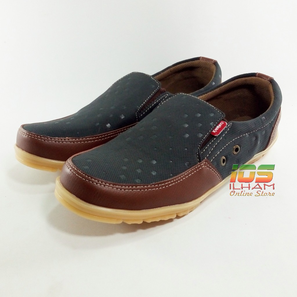 Sepatu Slop Kickers Kotak-Kotak 39/43 Hitam Cokelat