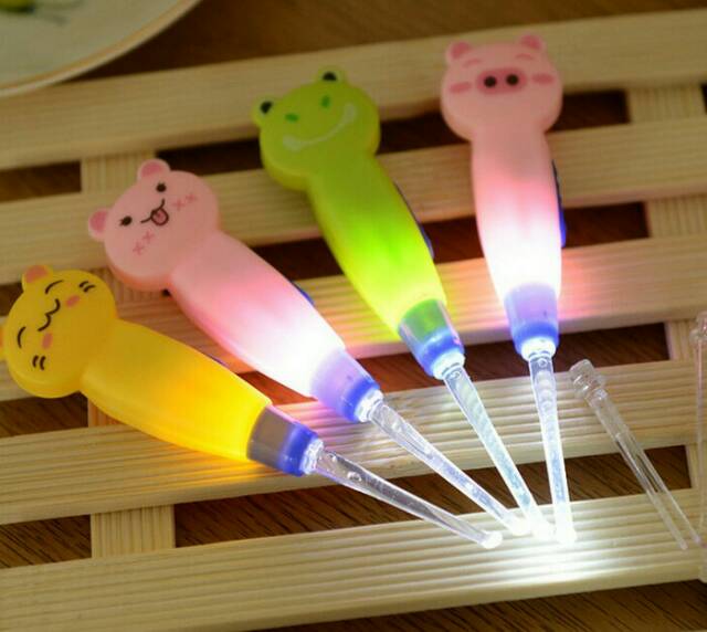 EARPICK WITH LED FLASHLIGHT - KOREK KUPING MOTIF ANIMAL DGN LAMPU LED