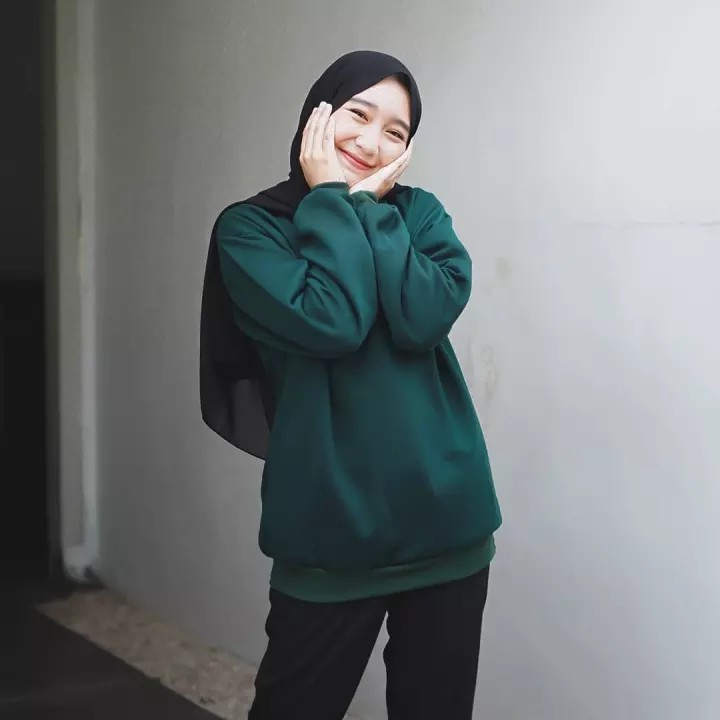 LAGI PROMO !! NEW Basic Sweater | Tebal &amp; Lembut | Sweater Hoodie Unisex | Dhea Fashion