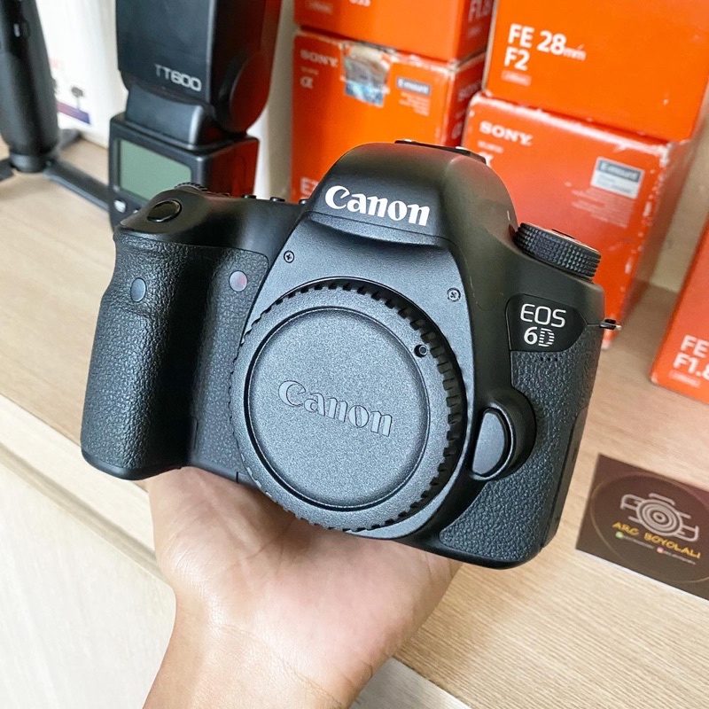 KAMERA DSLR CANON EOS 6D WIFI GPS BODY ONLY LIKE NEW - CANON EOS 6D WIFI TERMURAH - CANON EOS 6D WIF