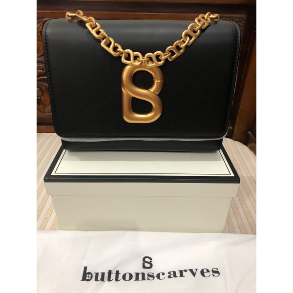 Alva Sling Bag Black Buttonscarves