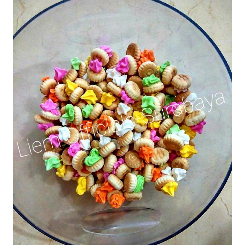 

Liem Gem Bunga Kue Warna Warni Cream Gula Jajanan Lawas