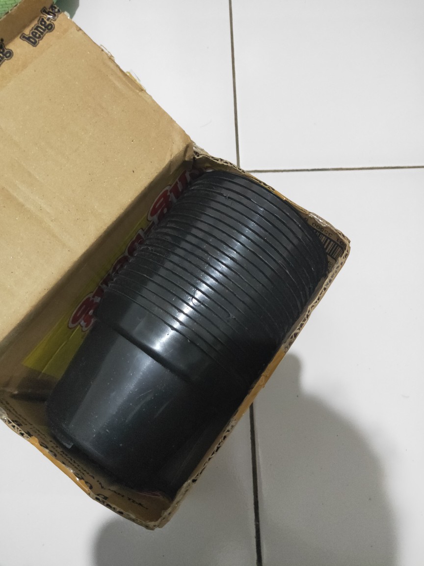 Pot Hitam 15 Cm