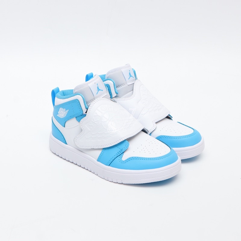 Sky Jordan 1 Fearless Sky Kids