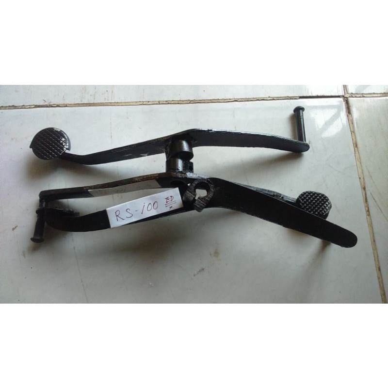 pedal persneleng Yamaha RS100 Yamaha RS 100