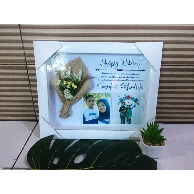 

pop up frame rustic bucket bunga handmade (wajib menambahkan bubble wrap saat checkout)