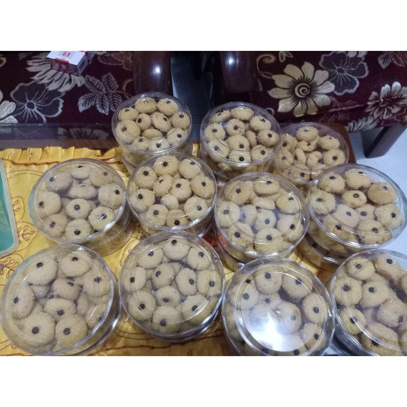 

Kue kering janda genit