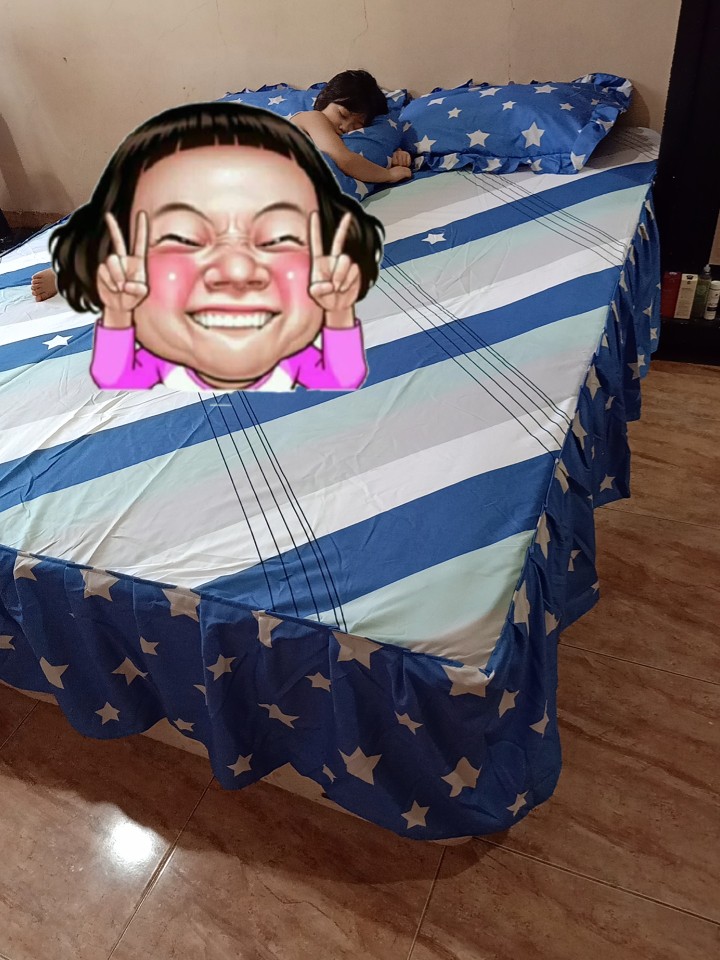 1kg Uk 160 /180 Sprei Sprey Rumbai Kintakun Dluxe Spongebob Black