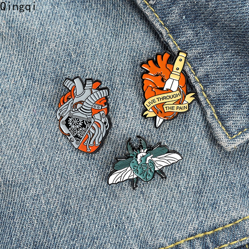 Bros Pin Enamel Bentuk Kartun Organ Hati Untuk Hadiah Teman