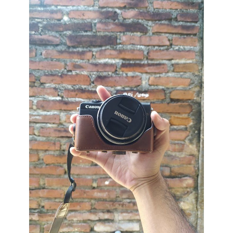 canon m100 bekas