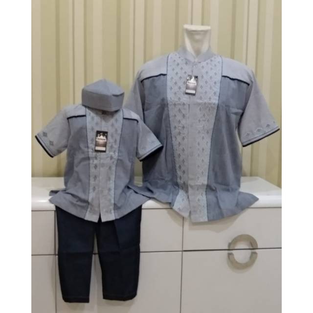 Koko Couple Anak Ayah Biru