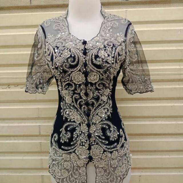 Atasan kebaya payet lengan pendek