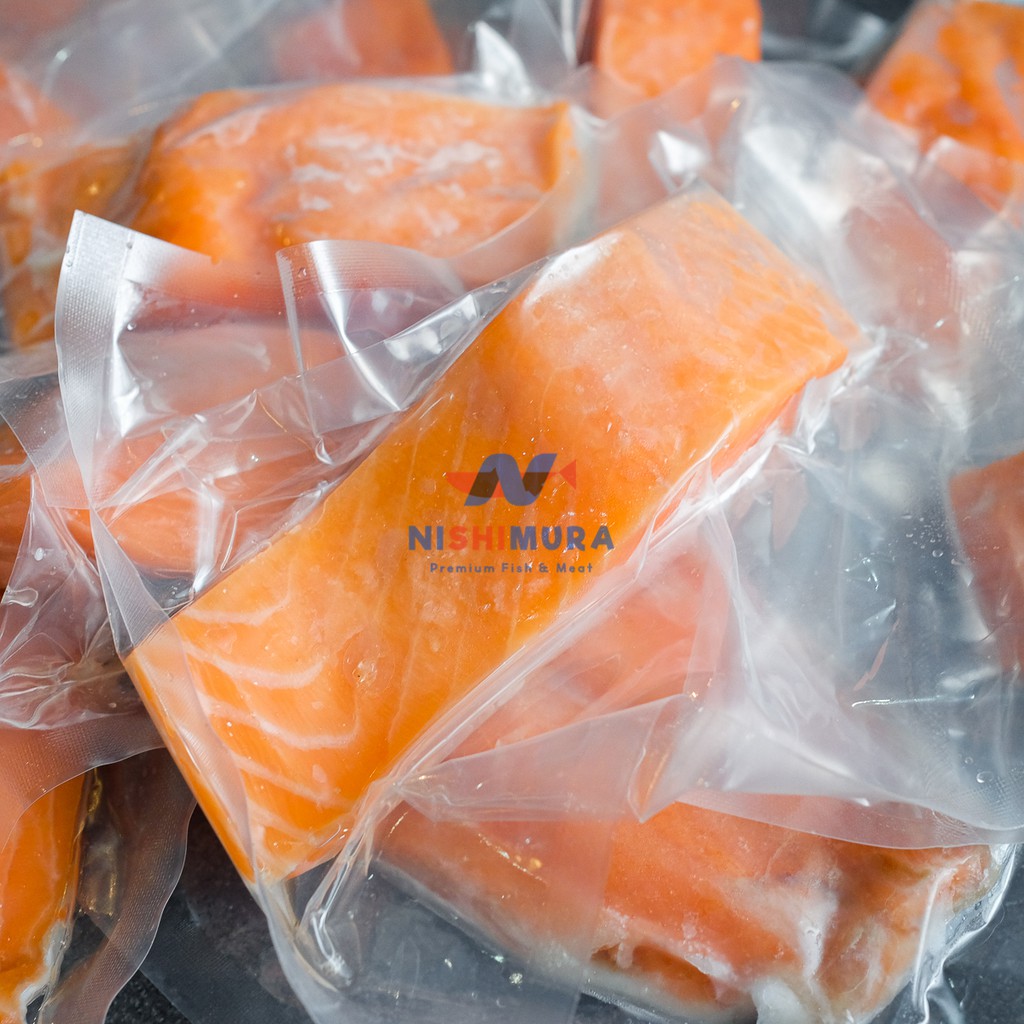 

Ay00! Ikan Salmon Fillet 200 1kg steak cut Trouts Frozen Fresh by Nishimurashop Nishimura