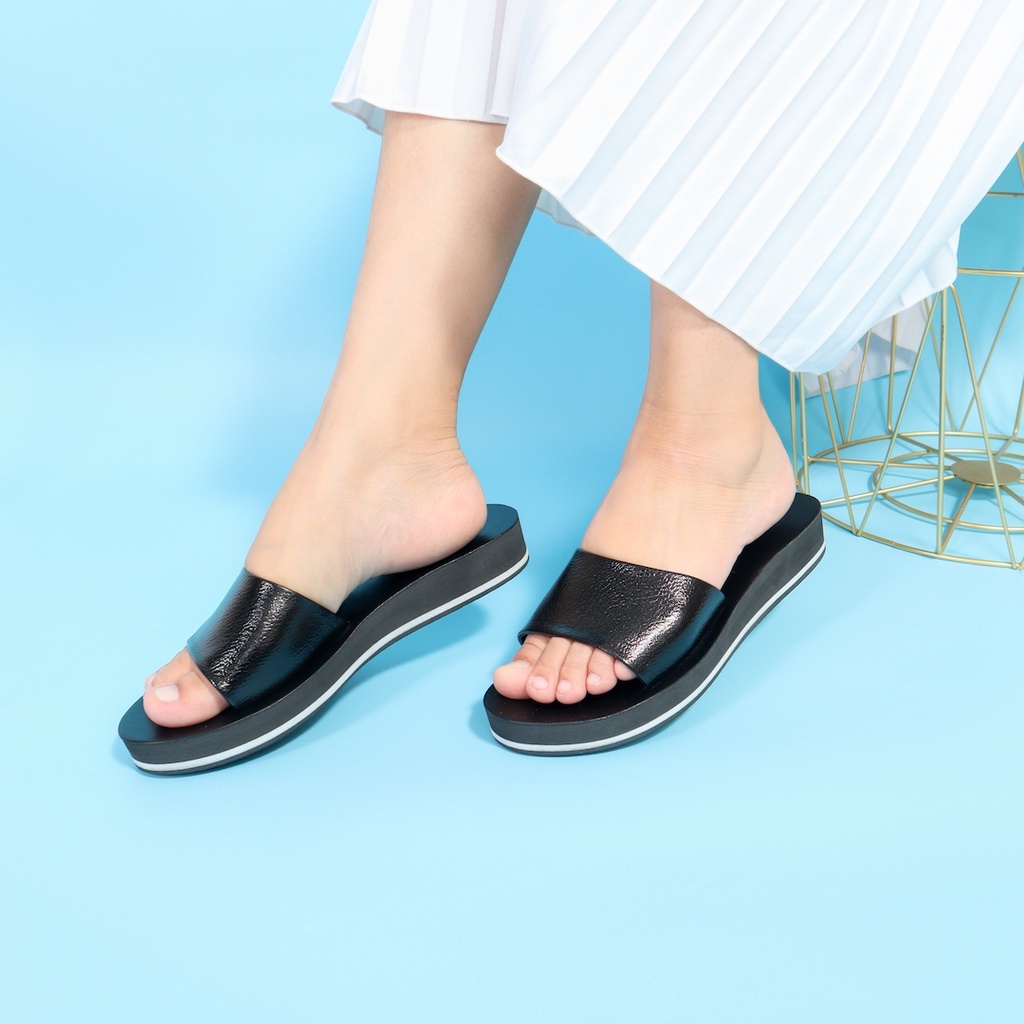 OKADA ORIGINAL SENDAL SLIP-ON SENDAL WANITA/CEWEK by OKADA - (UMECHAN) ORIGINAL BY OKADA TERBARU 2023