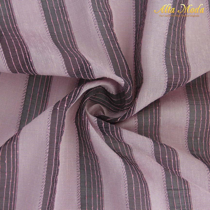 

Alta Moda Kaftan Jacquard Berserat Gradasi Lavender Bergaris (1M)