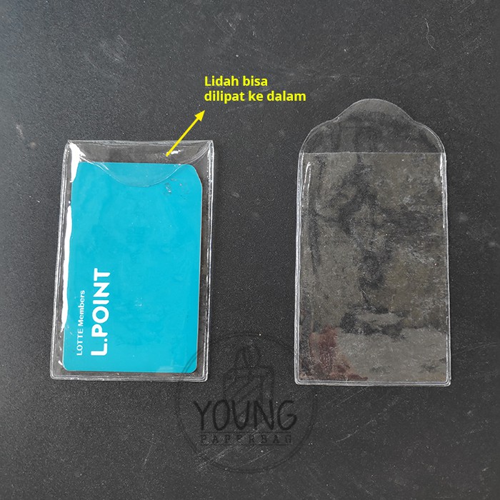 

Plastik Mika Cover Kartu eToll / ATM / KTP / ID CARD uk. 6x11 (1 PACK ISI 100) versi lidah lipat RB9