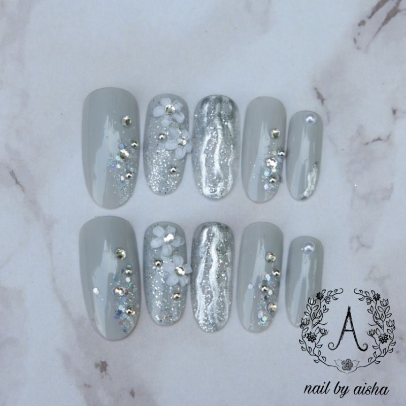 nail by aisha long oval wedding nail art silver abu andini custom ukuran free lem