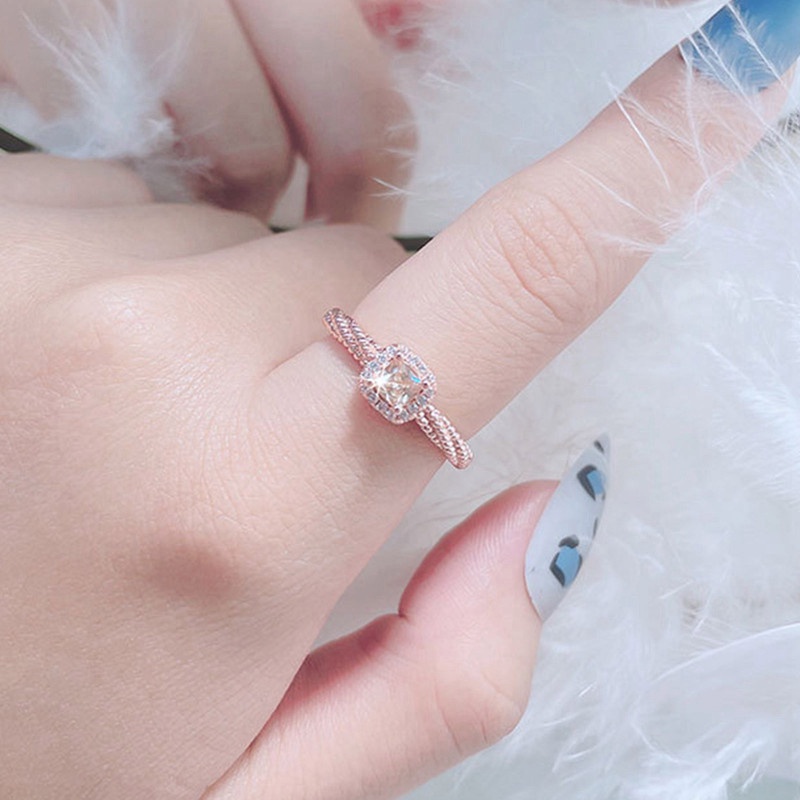 Cincin Sterling Silver 925 Dengan Berlian Imitasi Untuk Wanita