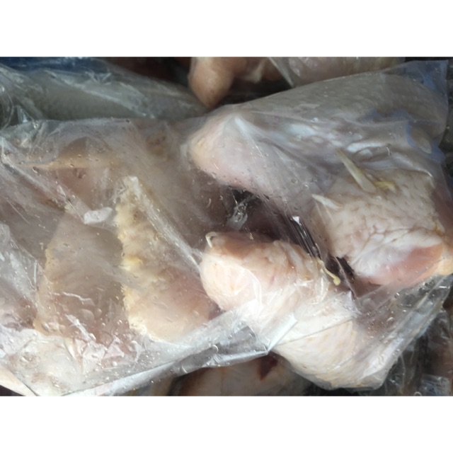 

Paha paha ayam setengah kilo/sayap sayap ayam setengah kilo