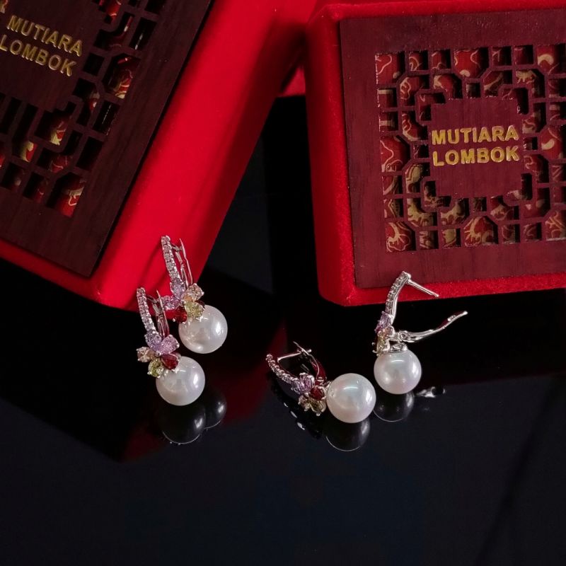 Anting lapis emas mutiara air tawar asli lombok Anting anting wanita Anting mutiara lombok asli Anti