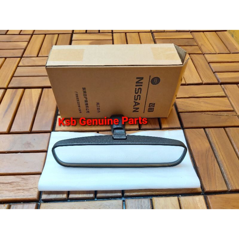 Kaca Spion Tengah Dalam Nissan Grand Livina Xtrail T31 JUKE