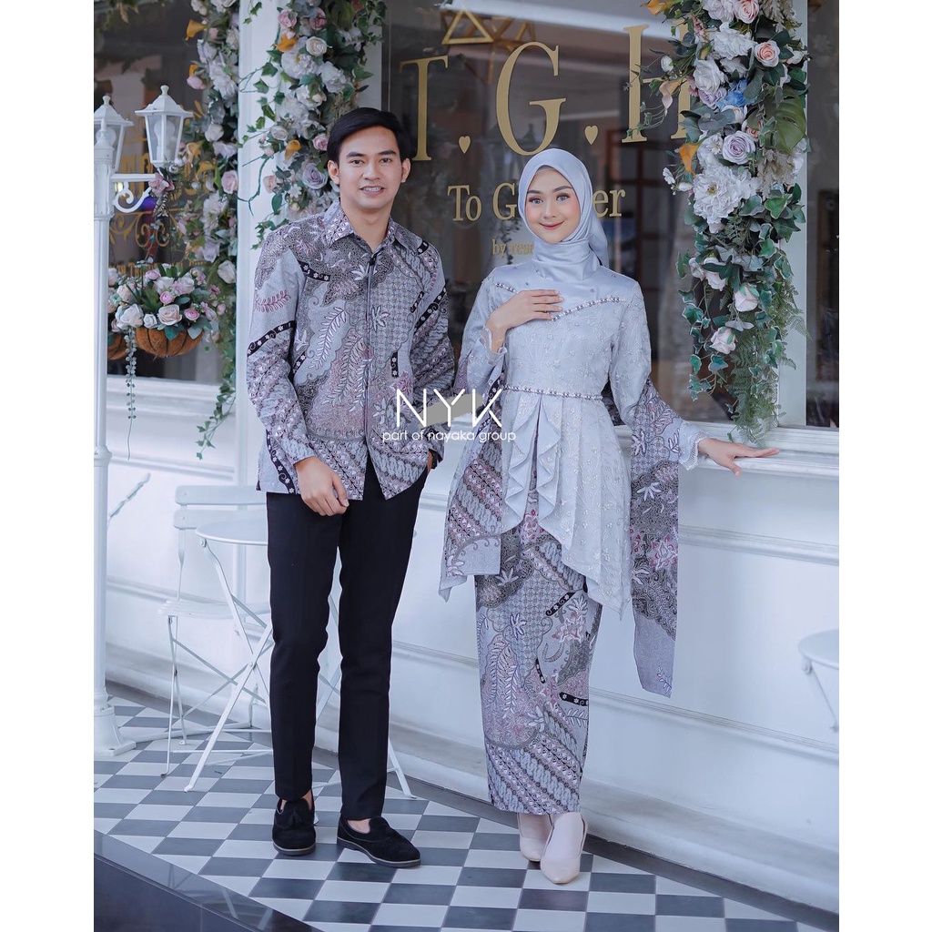 BATIK COUPLE AZKIA TULLE BROKAT BRUKAT PREMIUM - SET KEBAYA COUPLE LAFFEYA TUNIK - COUPLE BATIK KONDANGAN LAMARAN - KEBAYA WISUDA - READY SERAGAM BRIDESMAID - SET BAJU SESERAHAN