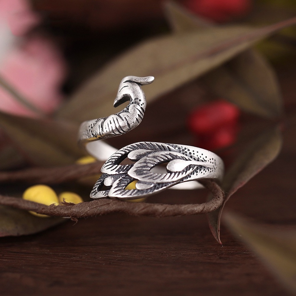 Hu Hu Hu Hu Hu Alat Bantu Pasang Kacamata♡ Cincin Model Terbuka Desain Ukiran Merak Warna Silver Gaya Vintage Untuk Wanita