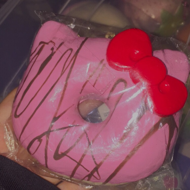 Sanrio hello kitty pink with choco drizzle donut