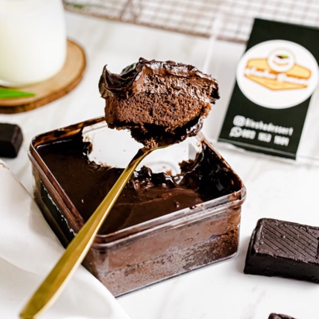 

TRIPLE CHOCO DESSERT BOX by aleshadessert