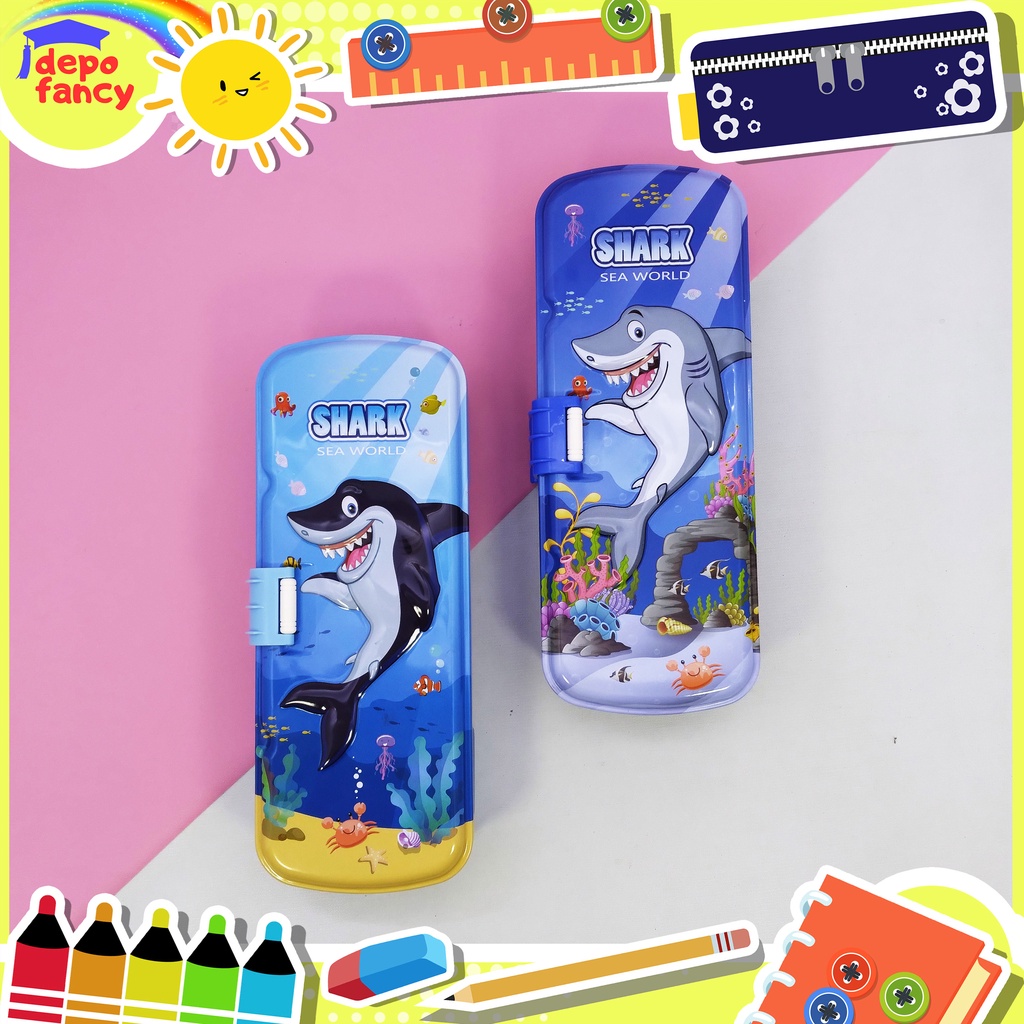 

KOTAK PENSIL KALENG ANTI PENYOK 2 SUSUN / TEMPAT PENSIL KALENG SHARK TIMBUL / TEPAK PENSIL UNIK KEKINIAN B736