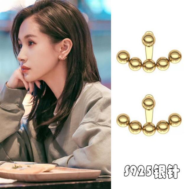 Gaya yang sama seperti Wang Ziwen anting-anting Baru kancing trendi musim panas anting-anting temper