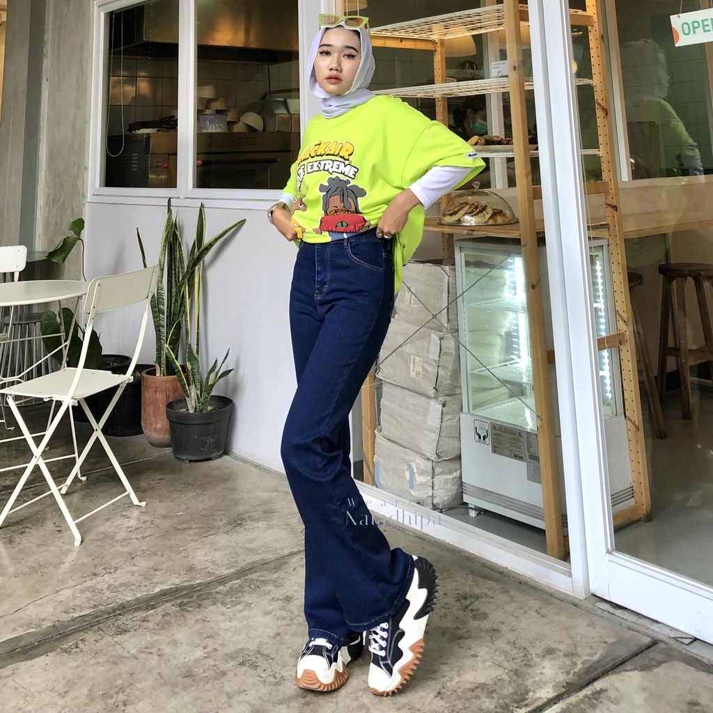 Kezia Cutbray Pants Biru Tua - Highwaist Jeans Cutbray