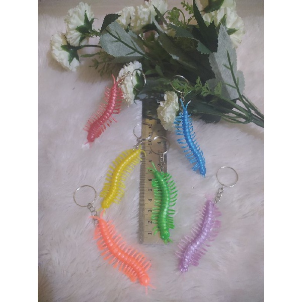 (GANTUNGAN KUNCI - KELABANG KARET)(HARGA /1PCS) Mainan anak/mainan grosir/aksesoris grosir/souvernir grosir/mainan murah/aksesoris murah/souvenir murah/mainan jadul/mainan unik/aksesoris unik/souvernir unik/mainan lucu/aksesoris lucu/souvenir lucu-3