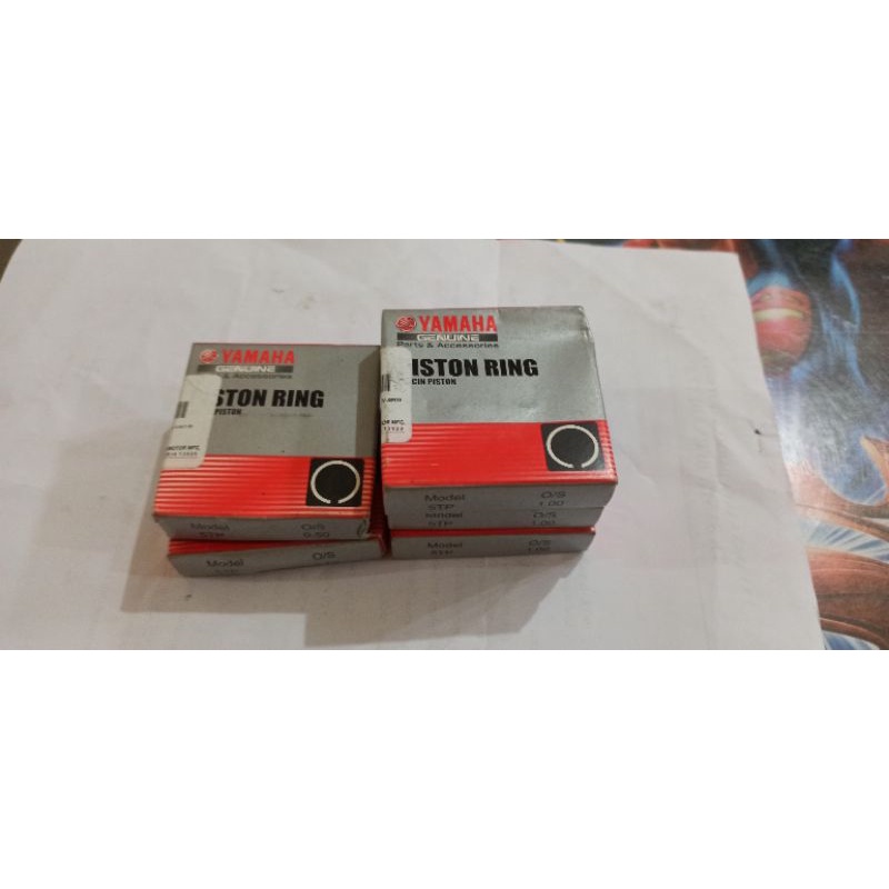 Ring piston Jupiter z asli