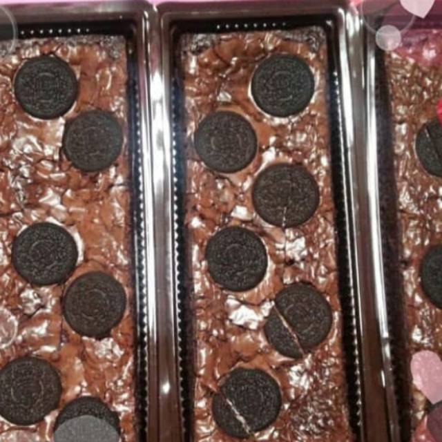 

[22x10] BROWNIES PANGGANG/BROWNIES PANGGANG OREO/BROWNIES OREO/BROWNIES COKELAT