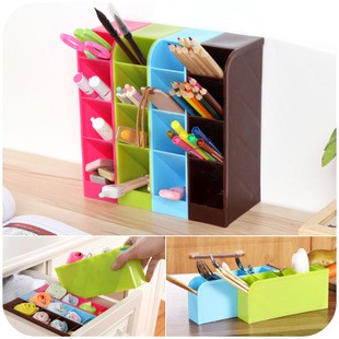 (4 Sekat) Kotak Penyimpanan Pencil Display Holder Plastic LO031