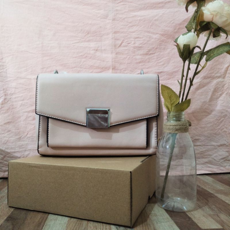 Tas Sling Bag Mich@el Kors MK Lita Baby Pink Crossbody Impor Premium