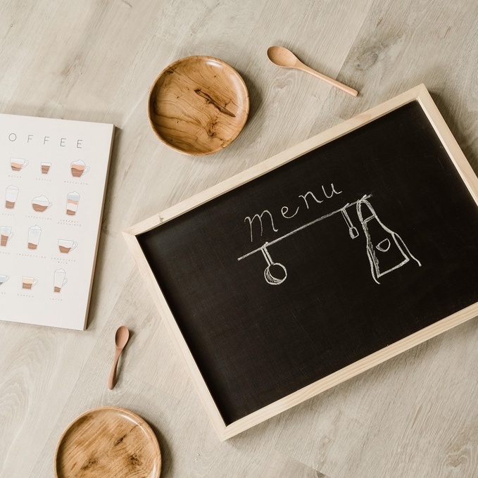 

Papan Tulis Kapur - List Kayu - Chalk Board