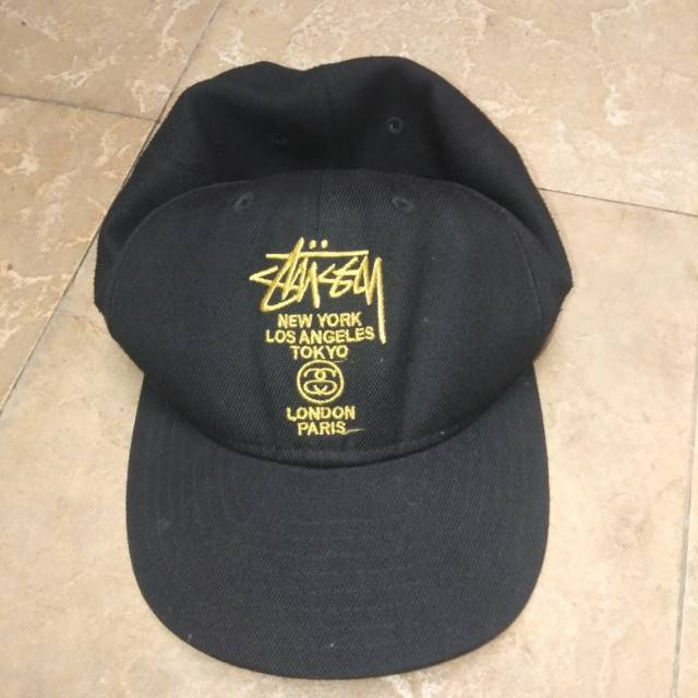 Snapback stussy